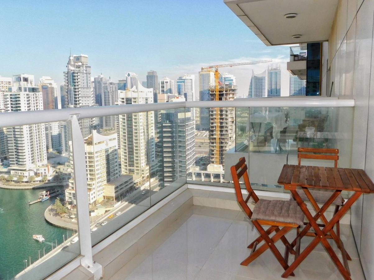 Luton Vacation Homes - Dubai Marina, Continental Tower Exterior photo